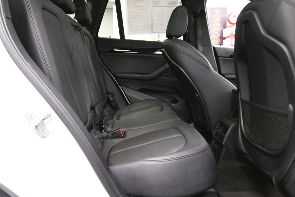Used 2019 BMW X1 xDrive28i w/ Convenience Package image 26