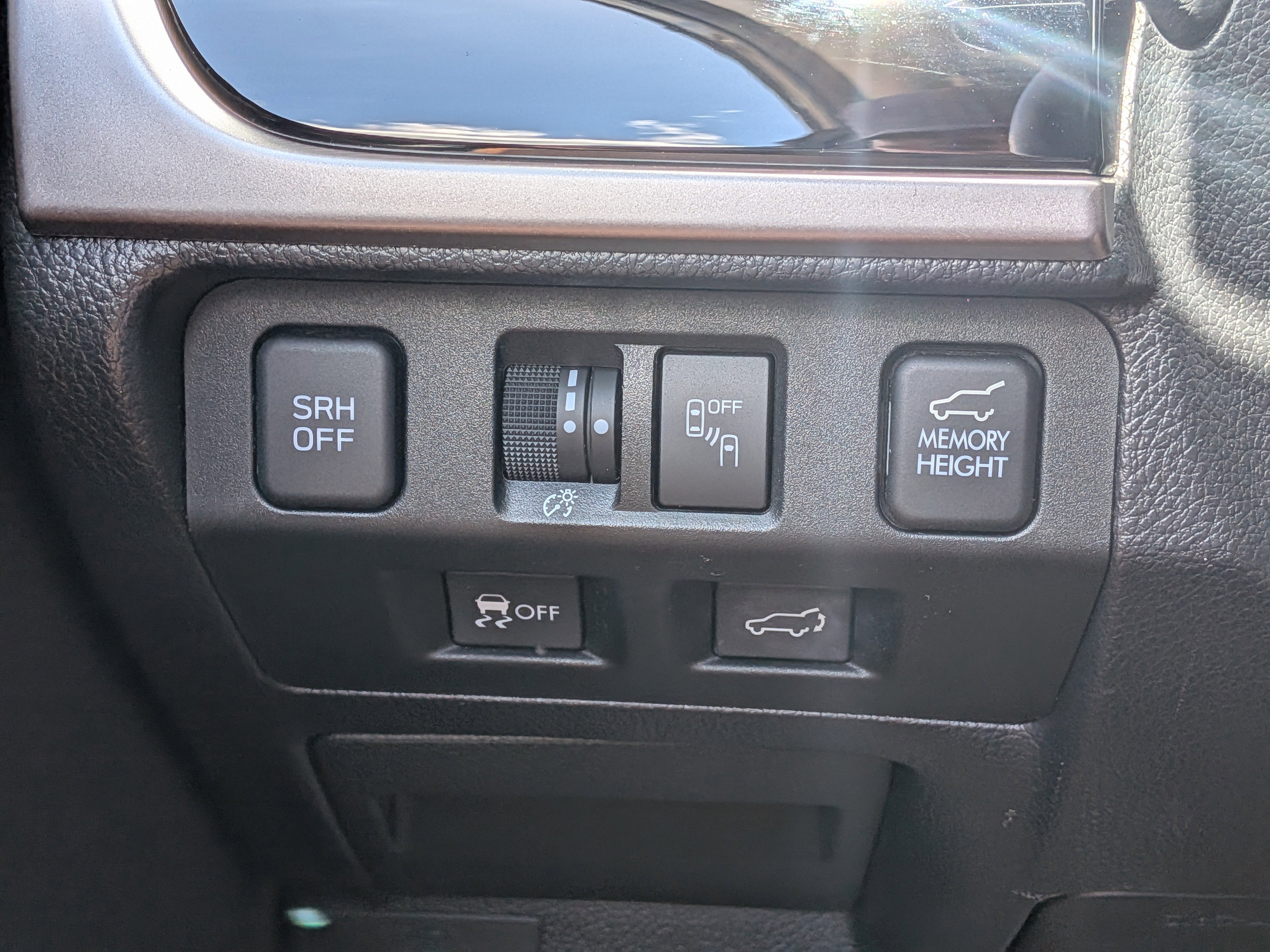 Used 2018 Subaru Forester 2.5i Touring AWD/4WD image 24