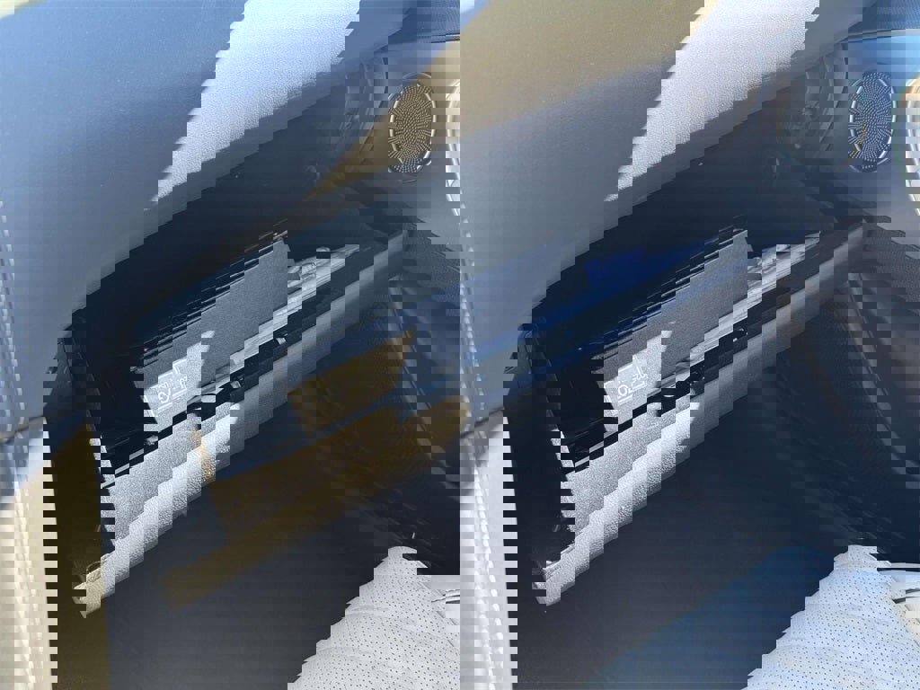 Used 2025 Genesis G70 3.3T Advanced w/ Sport Prestige Package image 33