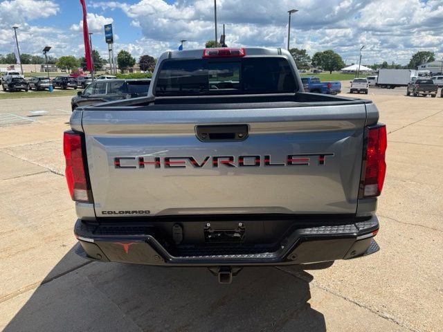 Used 2023 Chevrolet Colorado Trail Boss w/ Advanced Trailering Package AWD/4WD image 4