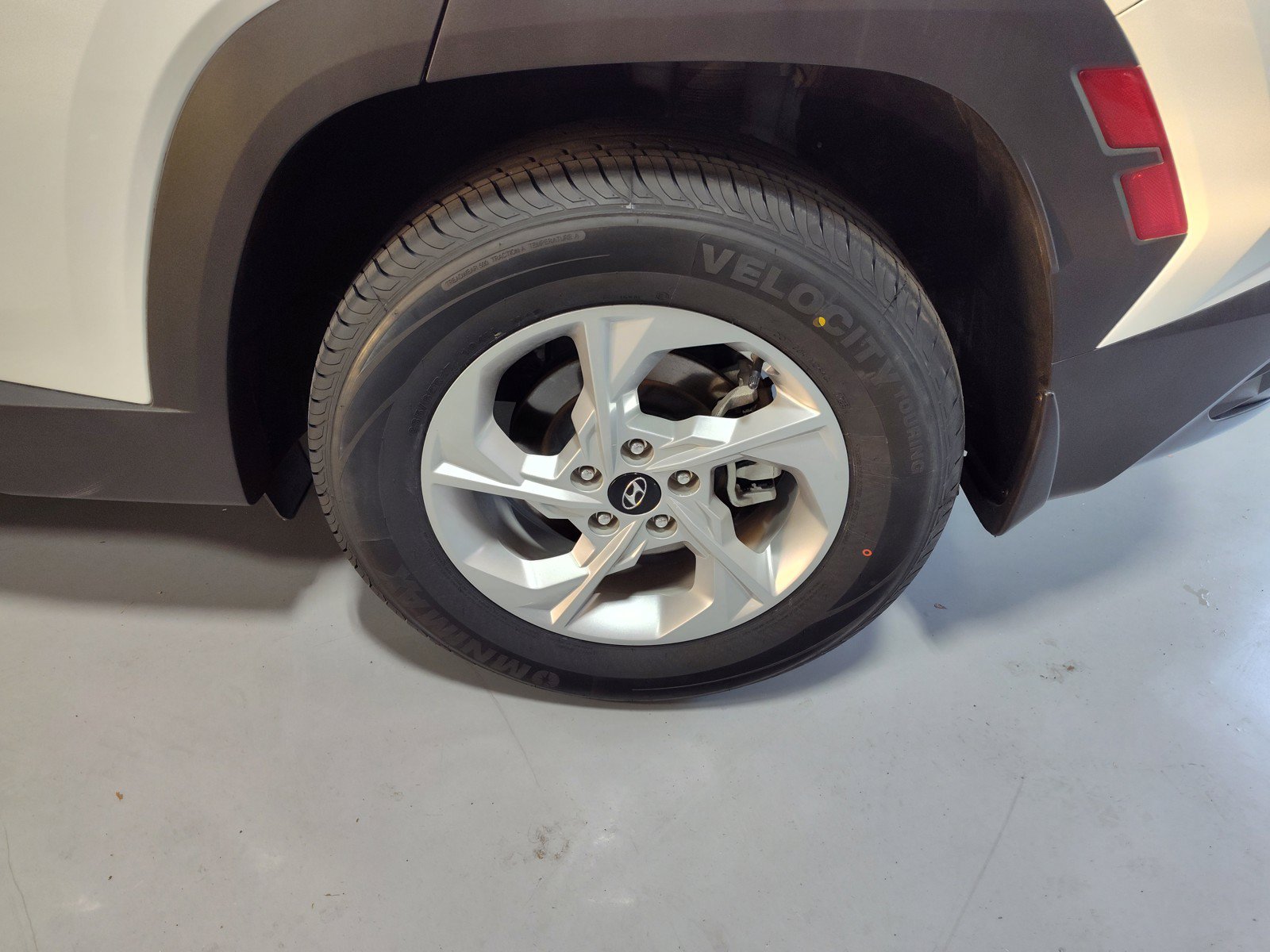 Certified 2023 Hyundai Tucson SEL AWD/4WD image 33