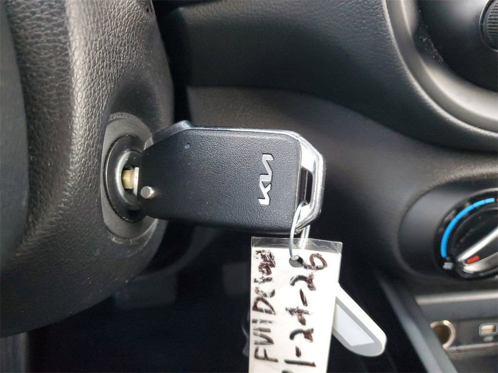 Certified 2024 Kia Soul LX w/ Option Group 015 image 24