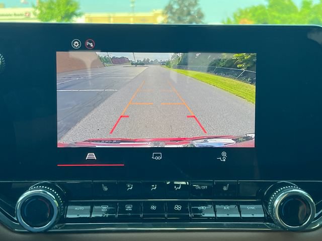 Used 2026 GMC Canyon AT4 AWD/4WD image 24