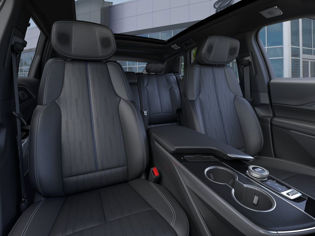 New 2026 Cadillac Lyriq V AWD/4WD image 16