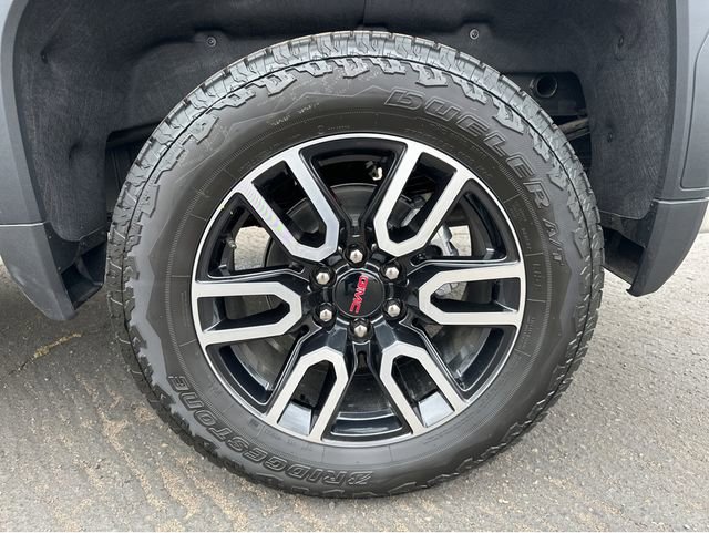 New 2026 GMC Sierra 1500 AT4 w/ AT4 Premium Package AWD/4WD image 4