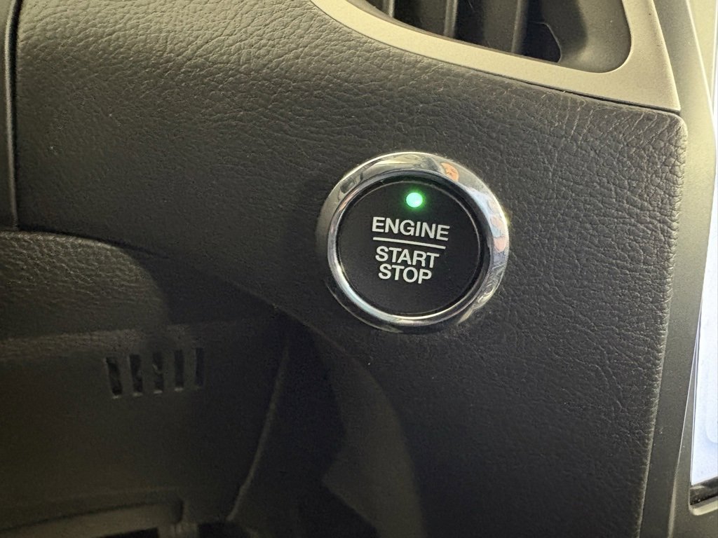 Used 2022 Ford Edge SEL image 26