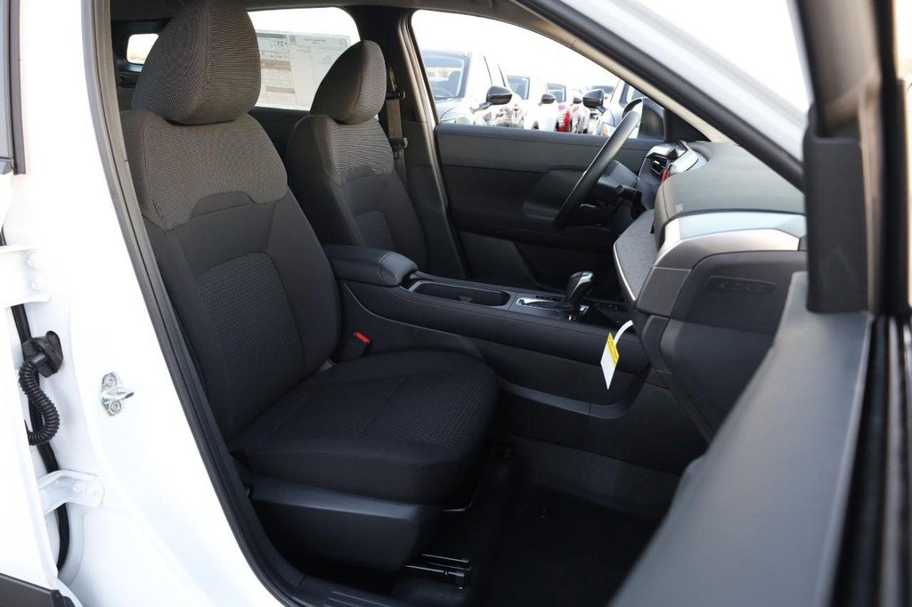 New 2026 Nissan Kicks S image 24