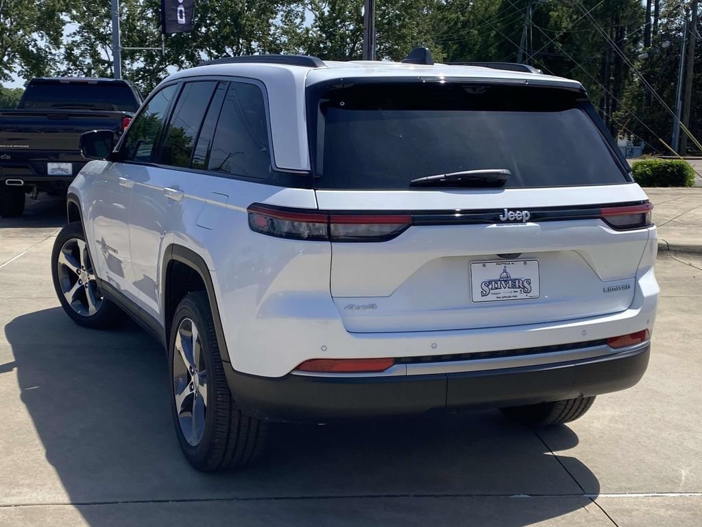 New 2026 Jeep Grand Cherokee Limited w/ Luxury Tech Group II AWD/4WD image 4