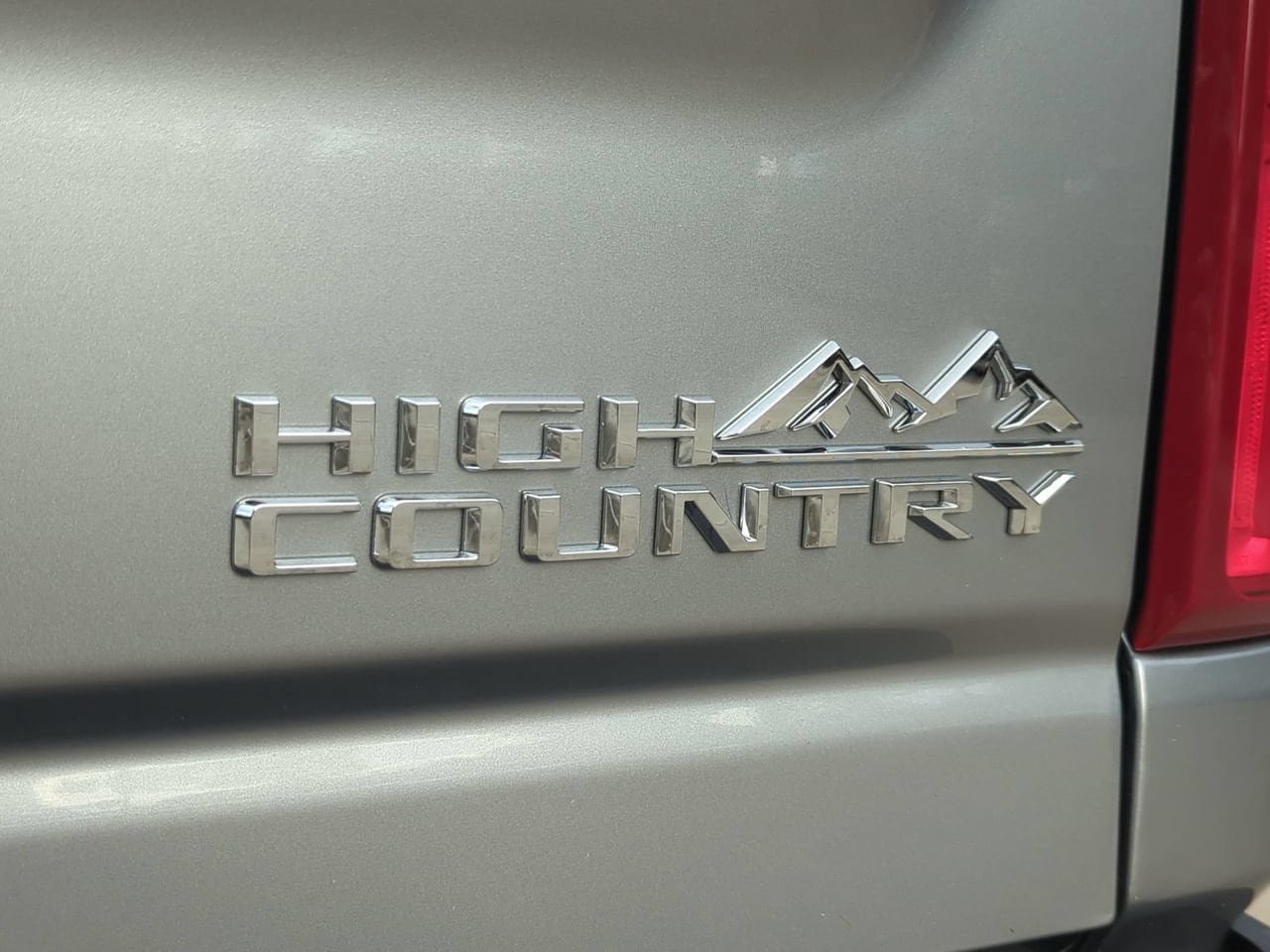 New 2026 Chevrolet Silverado 3500 High Country w/ High Country Premium Package AWD/4WD image 5
