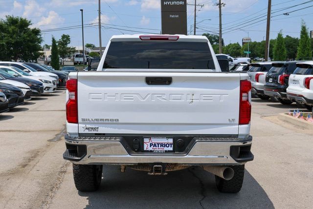 Used 2024 Chevrolet Silverado 2500 LT image 5