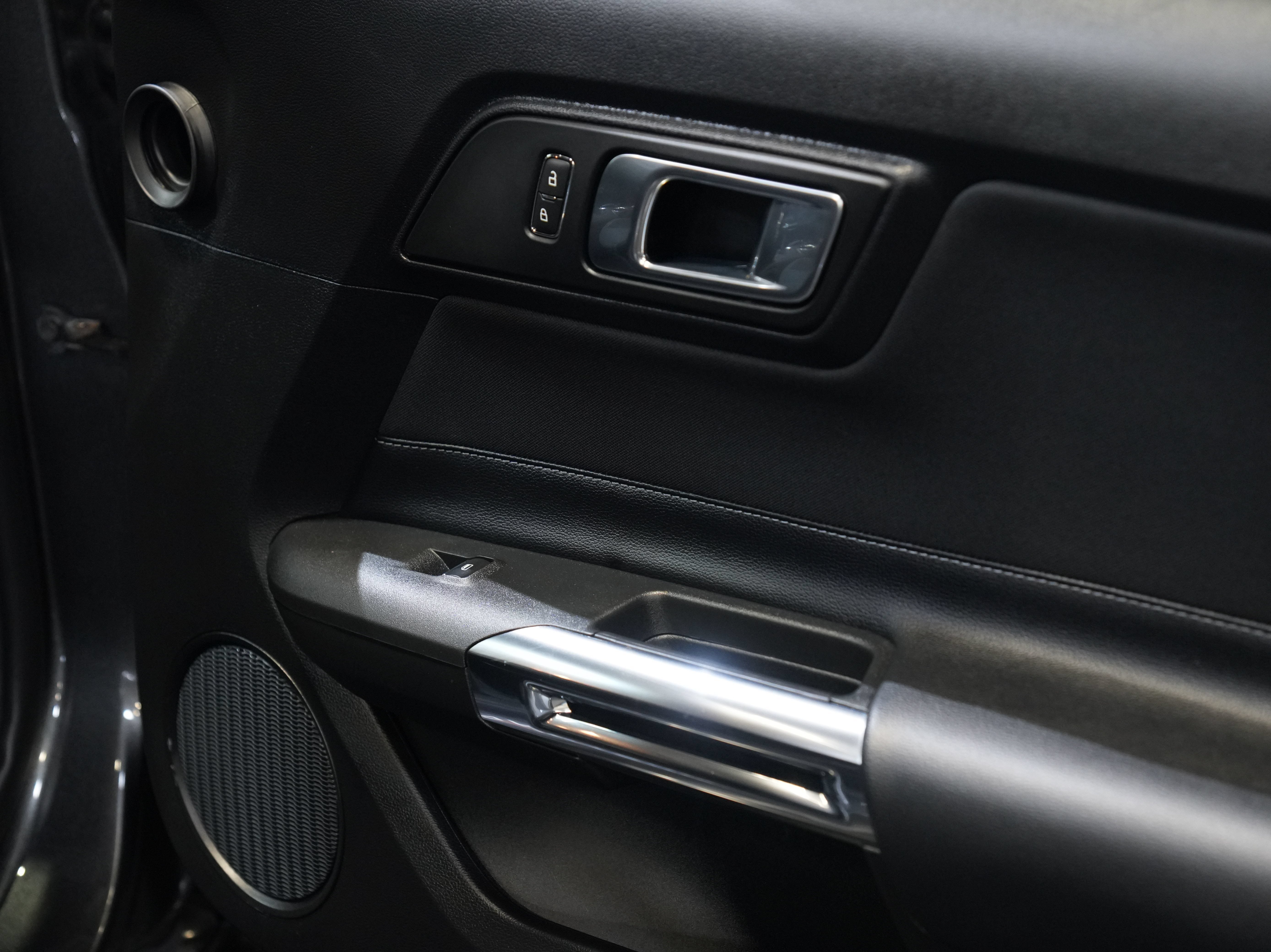 Used 2020 Ford Mustang GT RWD image 24