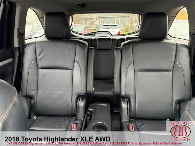 Used 2018 Toyota Highlander XLE image 23