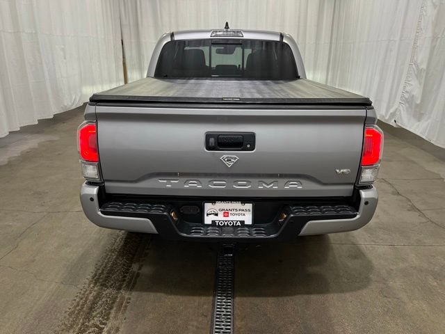 Certified 2021 Toyota Tacoma TRD Off-Road w/ Technology Package AWD/4WD image 5