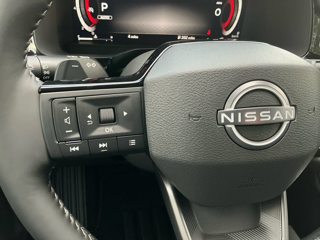 New 2026 Nissan Pathfinder Platinum AWD/4WD image 21