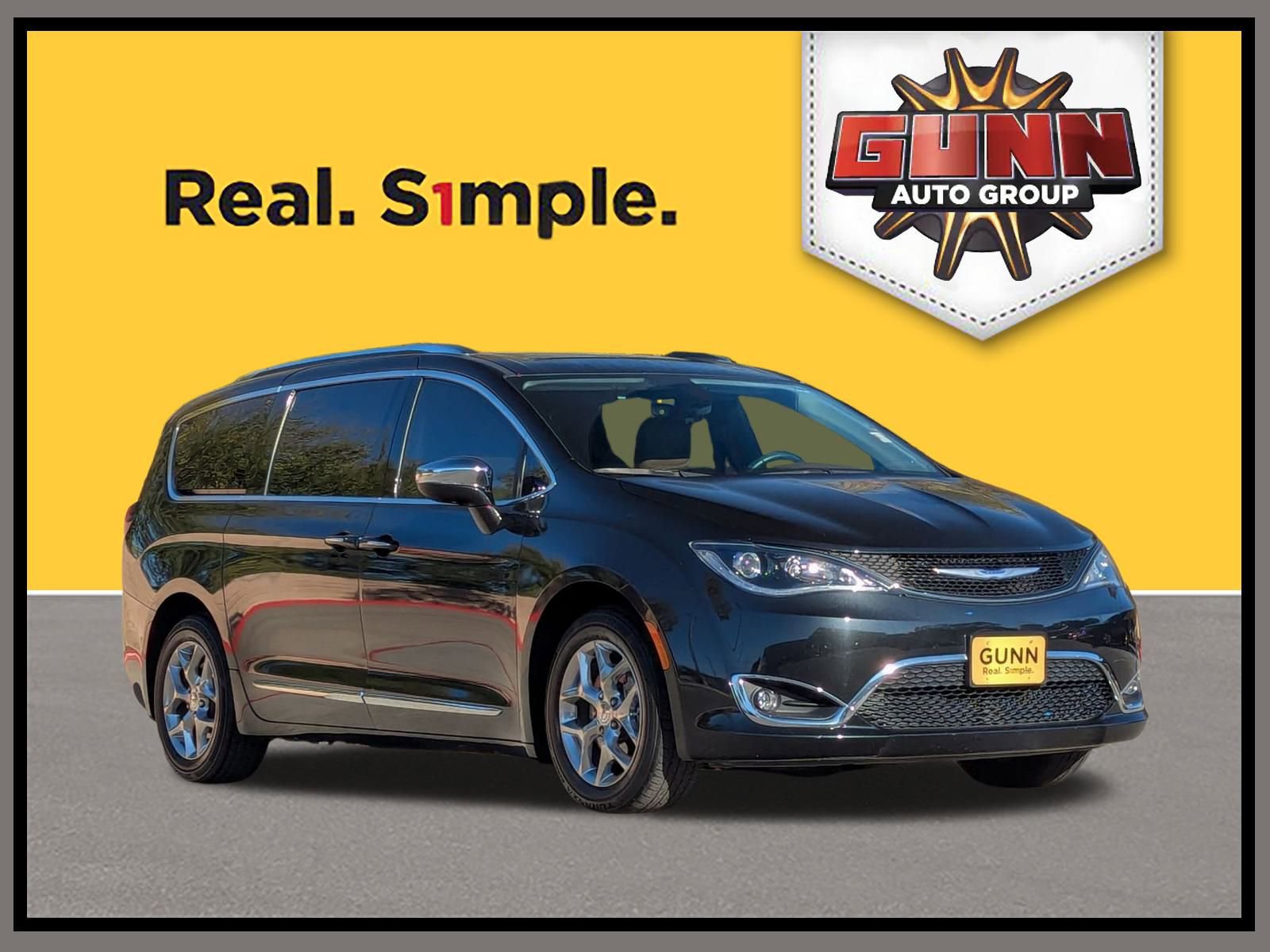 Used 2019 Chrysler Pacifica Limited image 1