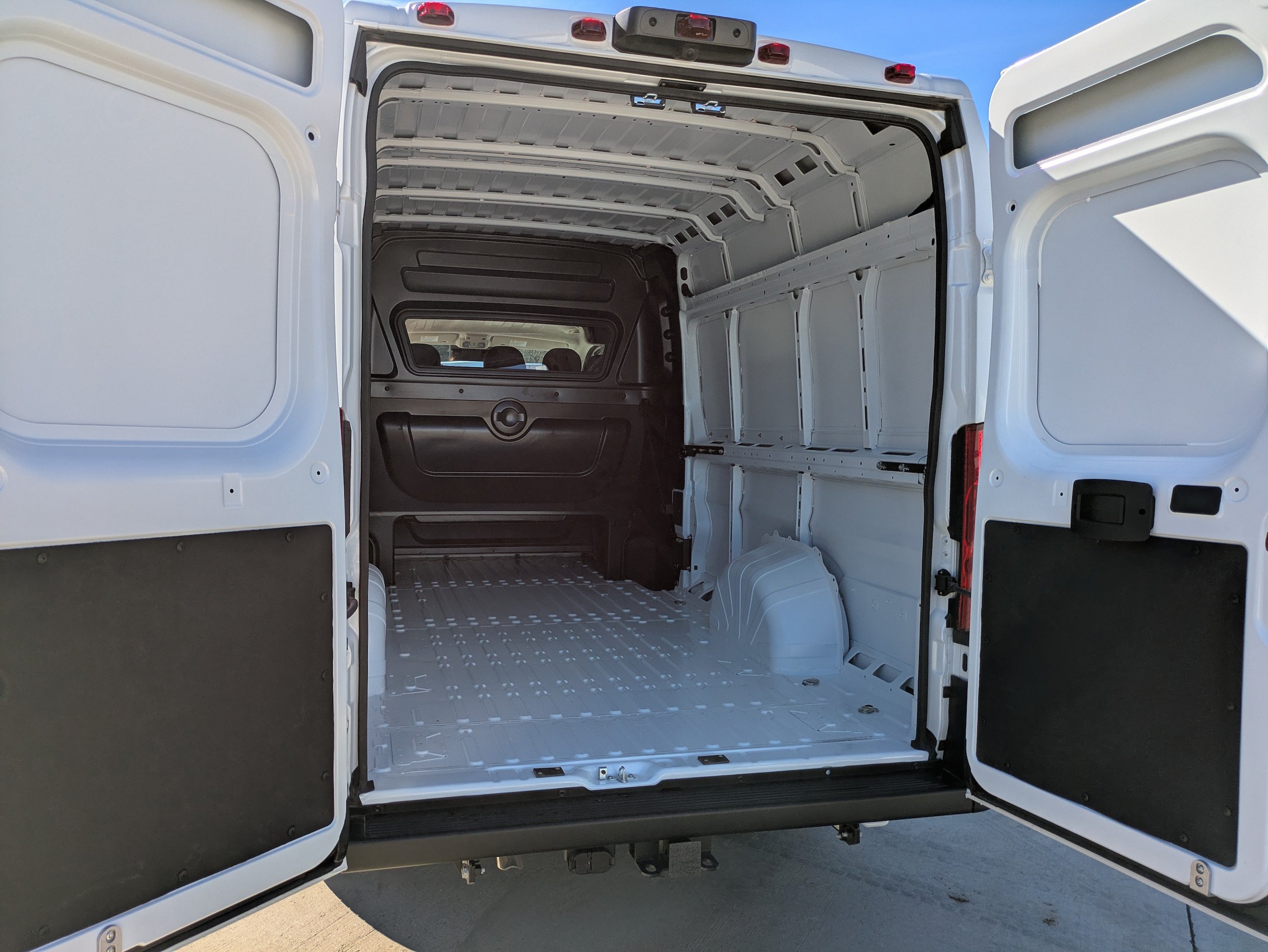 New 2026 RAM ProMaster 3500 w/ Crew Van Package FWD image 13