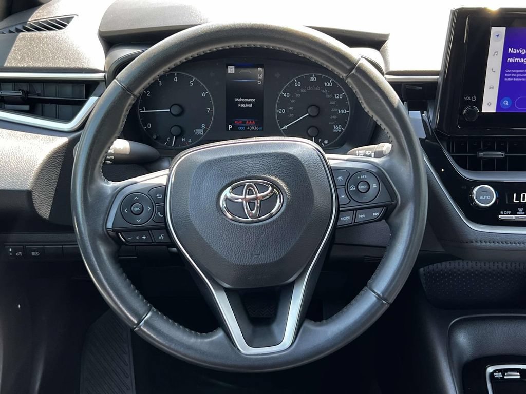 Used 2023 Toyota Corolla SE FWD image 15