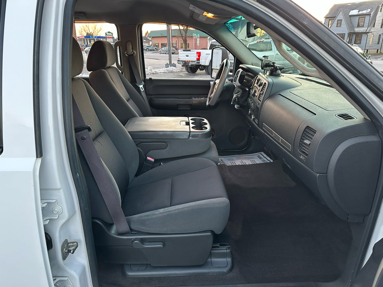 Used 2009 Chevrolet Silverado 2500 LT w/ Suspension Package, Off-Road image 39