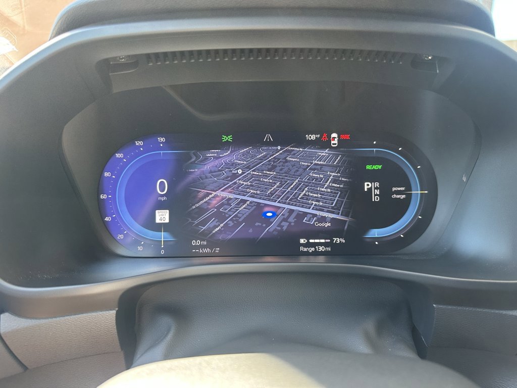 Used 2023 Volvo C40 P8 Recharge Ultimate image 15