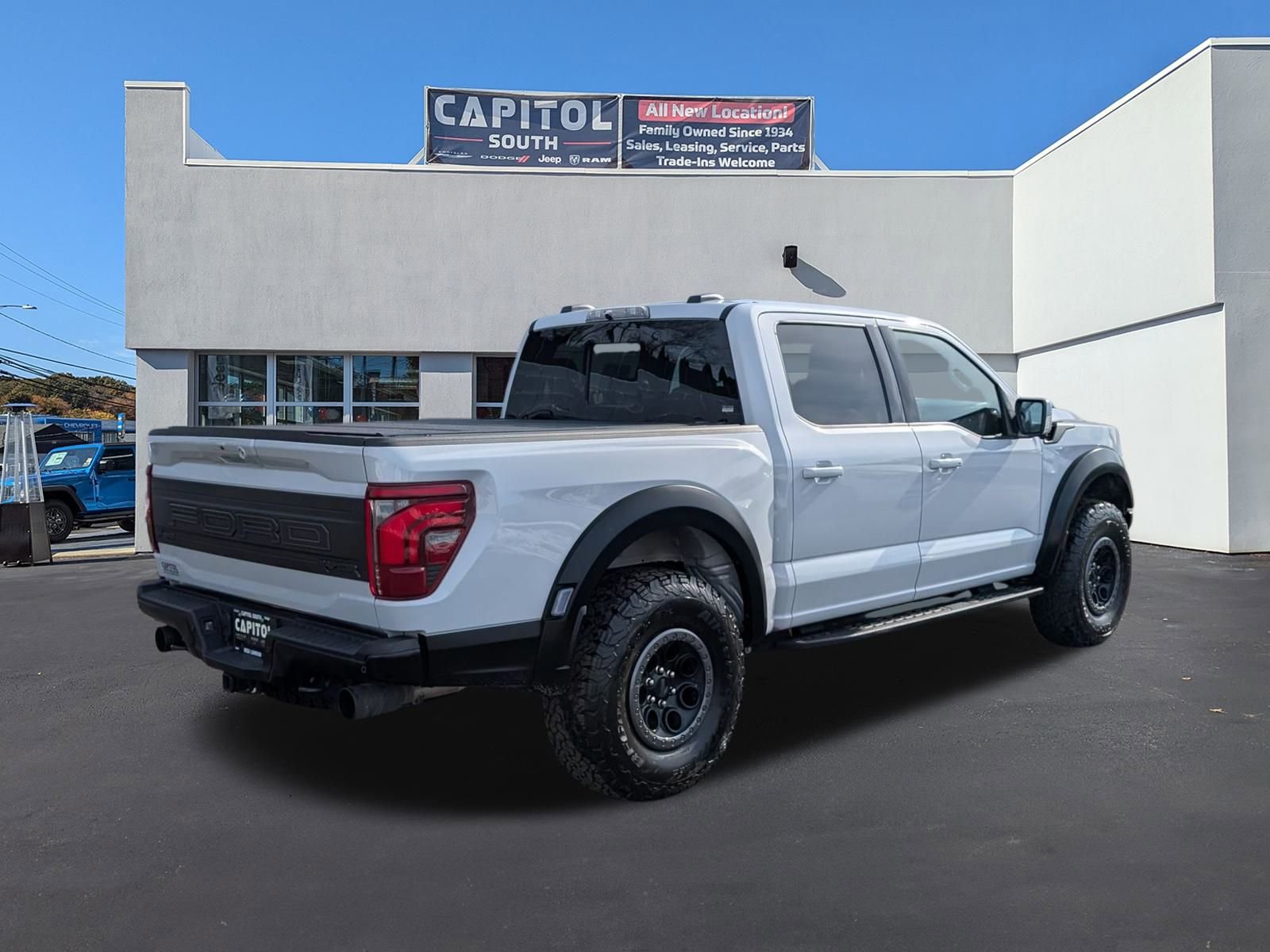 Used 2025 Ford F150 Raptor image 3