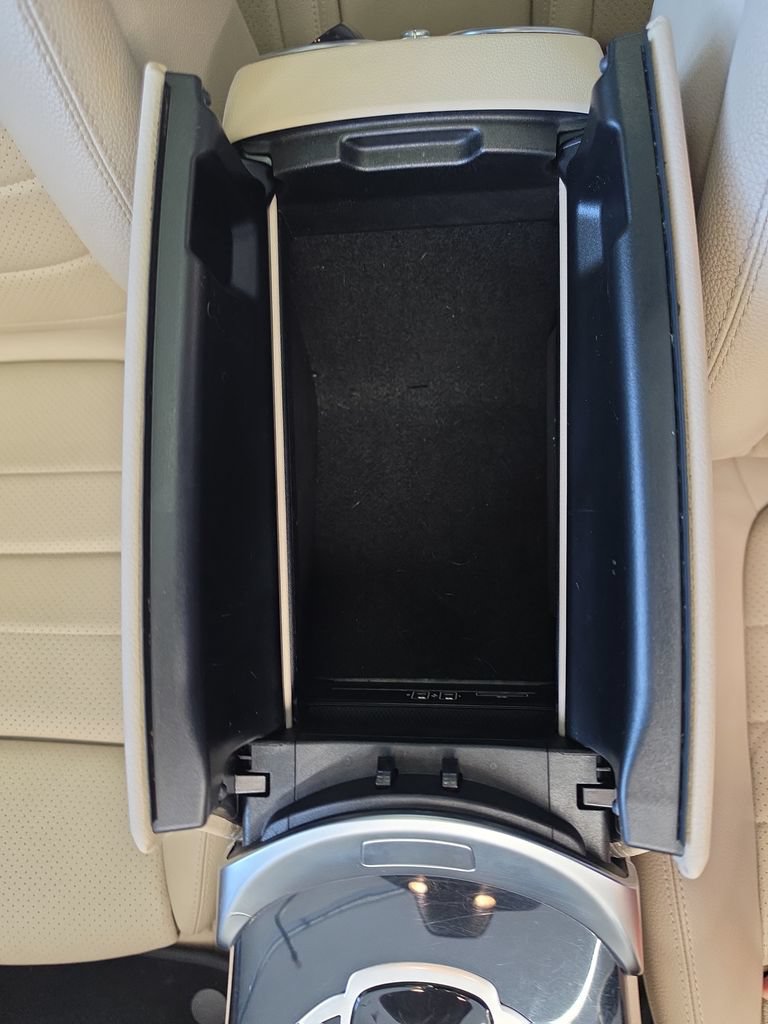 Used 2017 Mercedes-Benz C 300 Coupe image 33