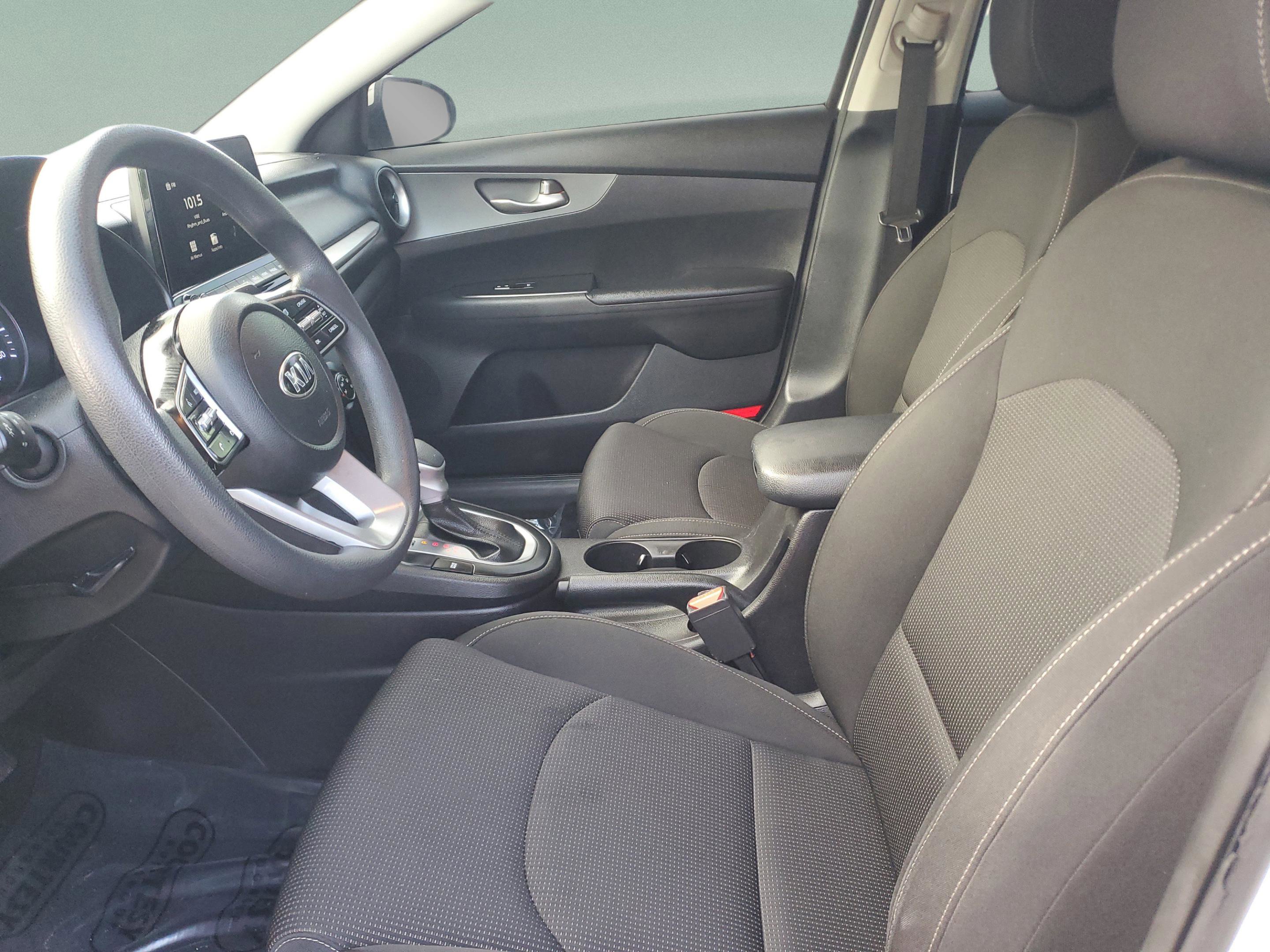 Certified 2021 Kia Forte LXS image 18