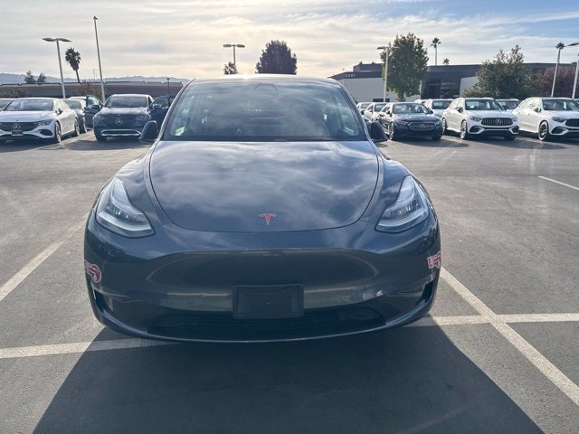 Used 2020 Tesla Model Y Long Range AWD/4WD image 2