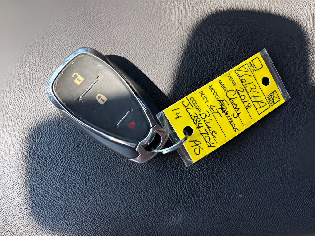 Used 2018 Chevrolet Equinox LT FWD image 33
