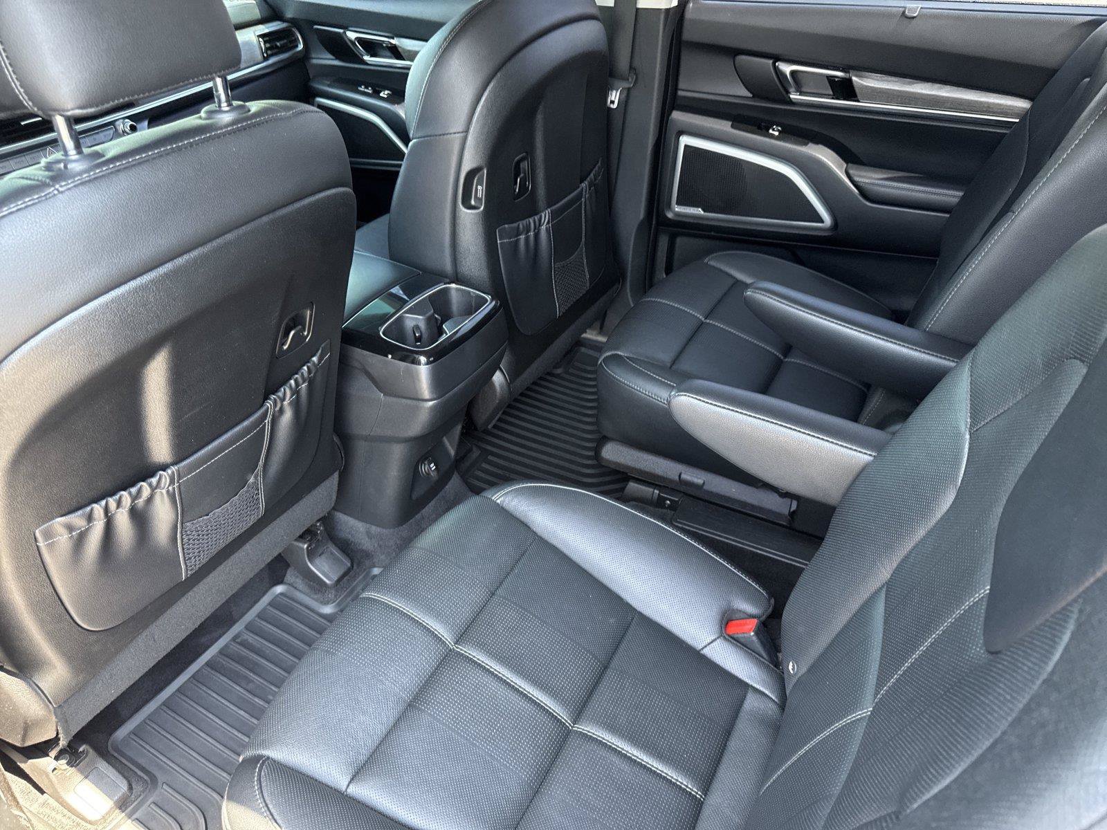 Used 2020 Kia Telluride EX w/ EX Premium Package AWD/4WD image 32