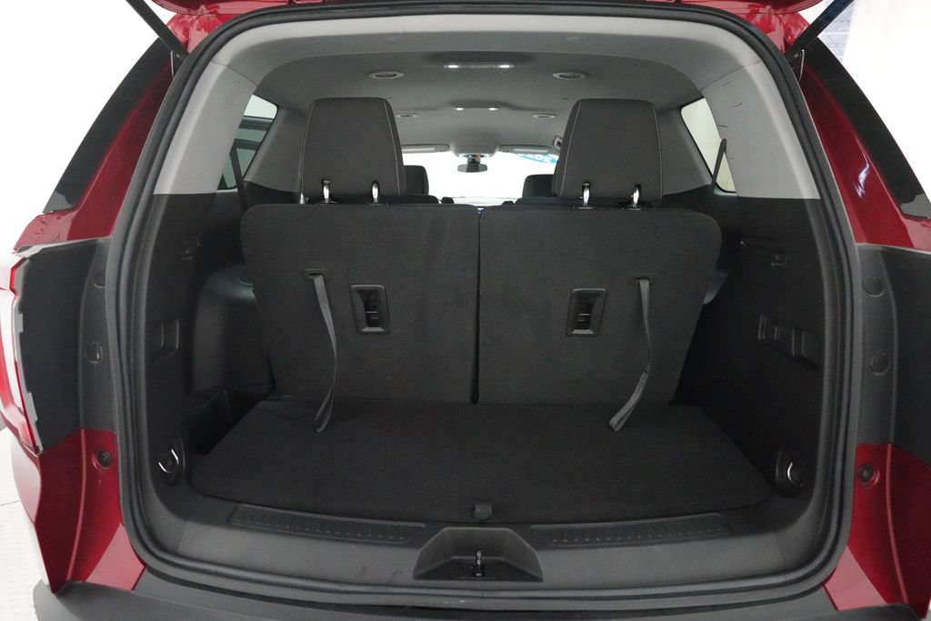 Used 2023 GMC Acadia SLE AWD/4WD image 10