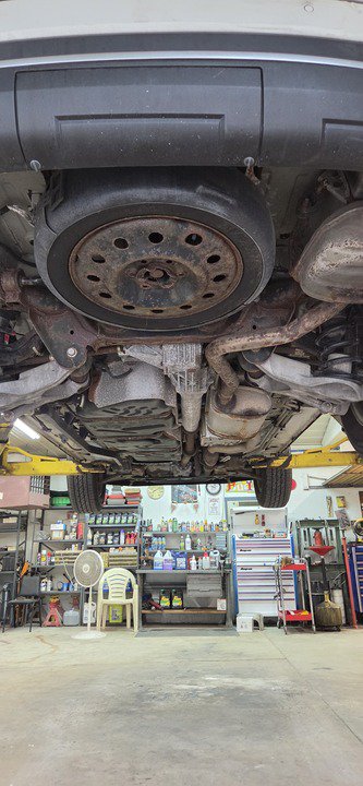Used 2015 GMC Acadia SLE AWD/4WD image 43
