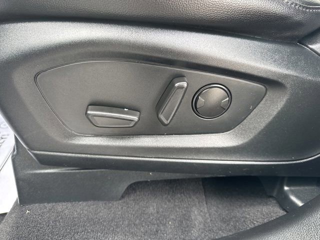 Used 2024 Ford Explorer Limited RWD image 19