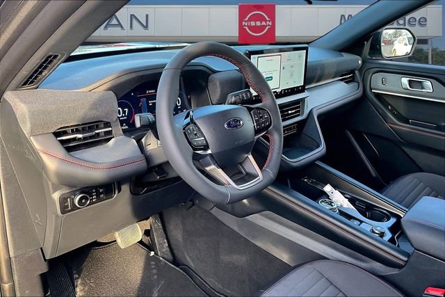 Used 2026 Ford Explorer ST-Line image 14