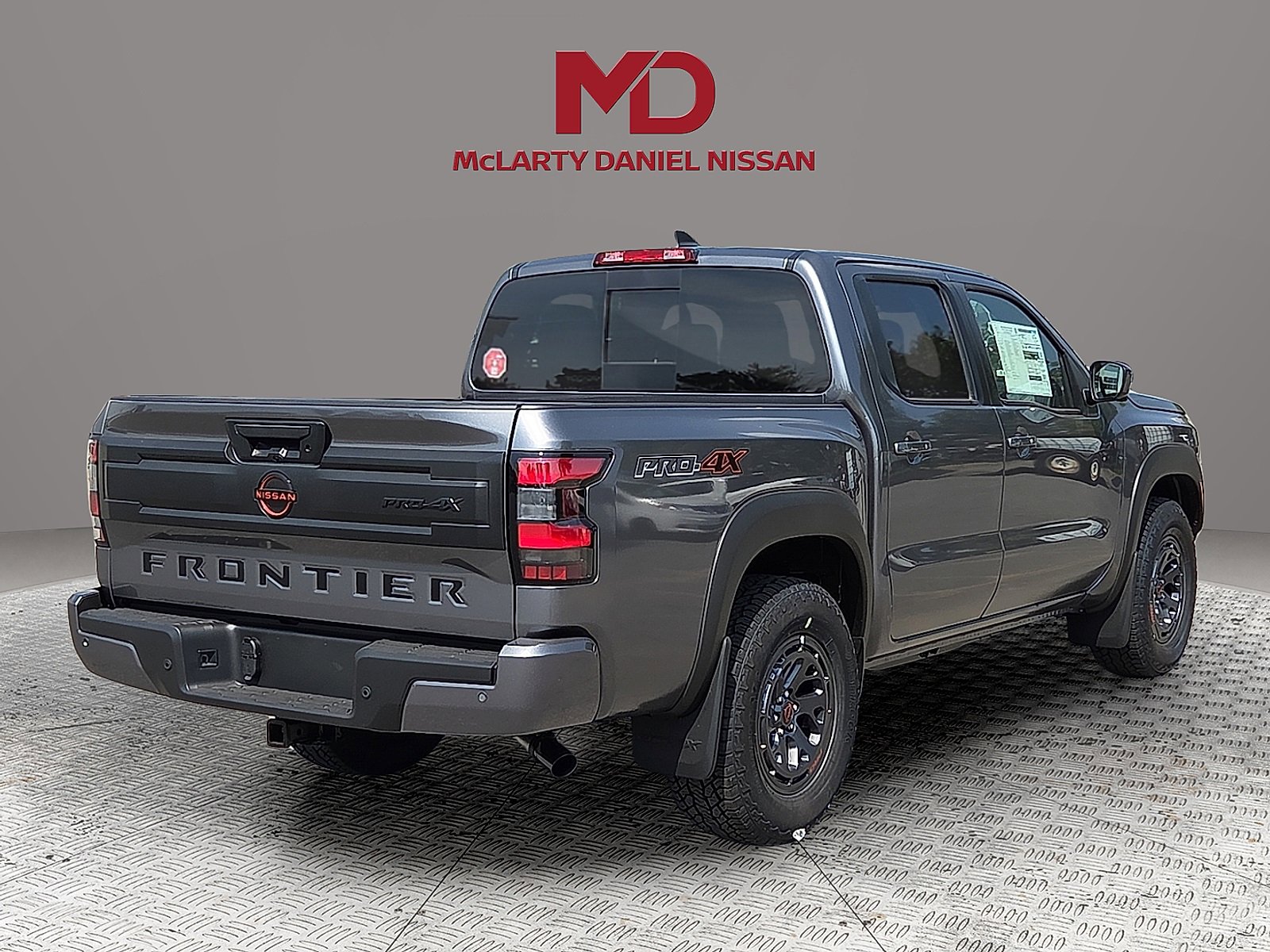 New 2026 Nissan Frontier PRO-4X w/ Pro-4x Convenience Package image 5