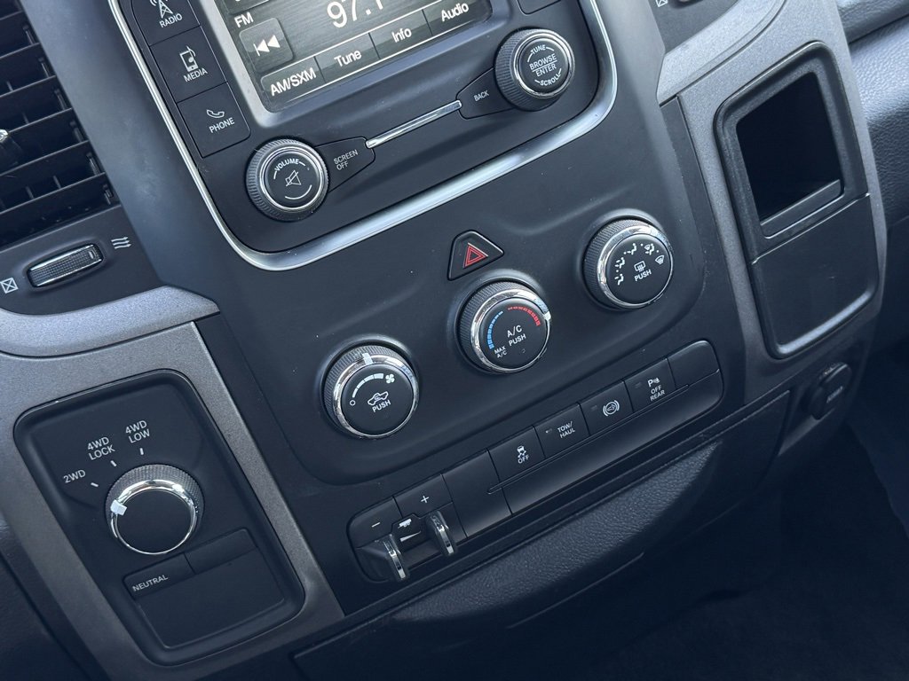 Used 2016 RAM 2500 Tradesman w/ Chrome Appearance Group image 28