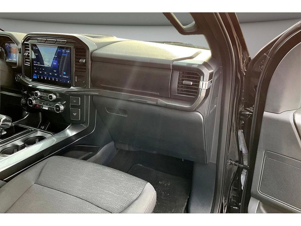 Used 2022 Ford F150 XLT w/ Equipment Group 302A High AWD/4WD image 17