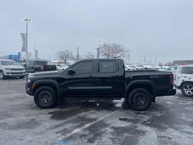 Used 2025 Nissan Frontier PRO-4X image 4