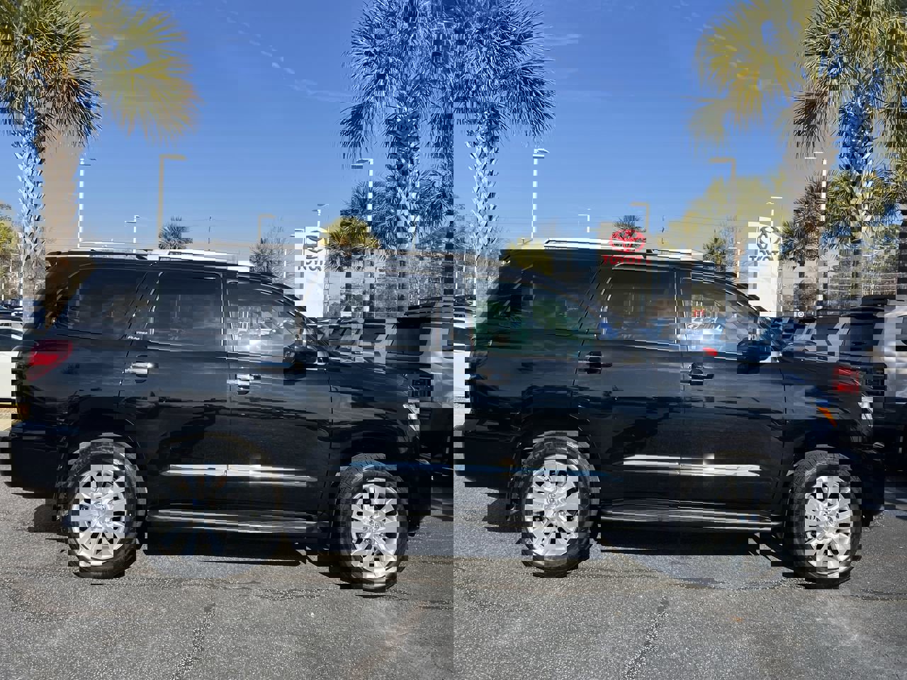 Used 2020 Toyota Sequoia Platinum image 11