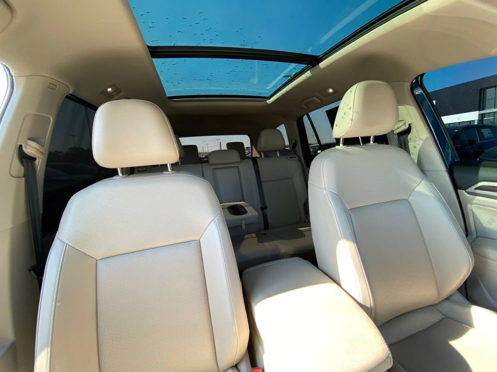 Used 2021 Volkswagen Atlas SE w/ Panoramic Sunroof Package AWD/4WD image 30