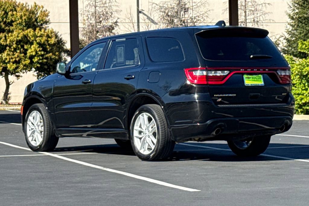 Used 2025 Dodge Durango GT image 3
