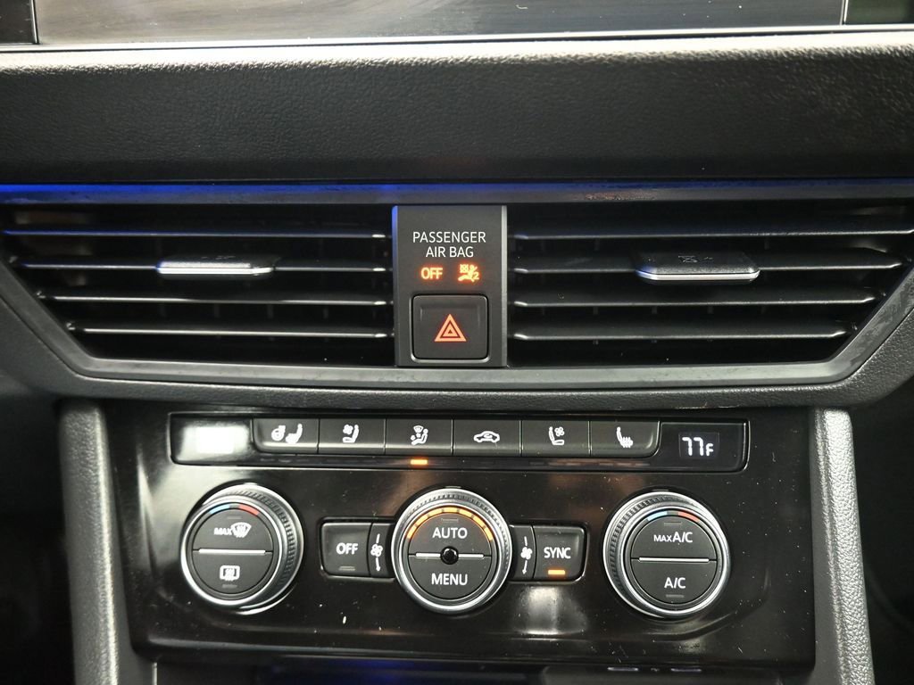 Used 2021 Volkswagen Jetta SEL Premium image 22