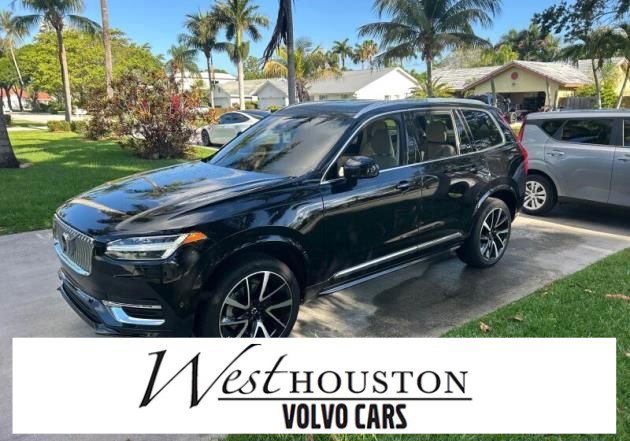 Used 2023 Volvo XC90 B6 Plus w/ Protection Package Premier AWD/4WD image 1