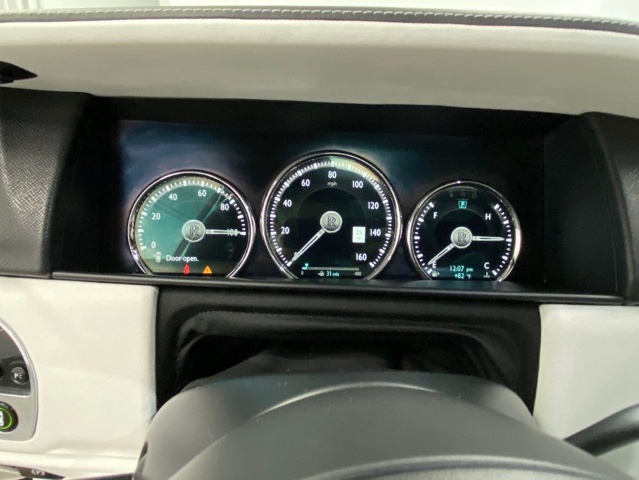 Used 2019 Rolls-Royce Cullinan AWD/4WD image 32