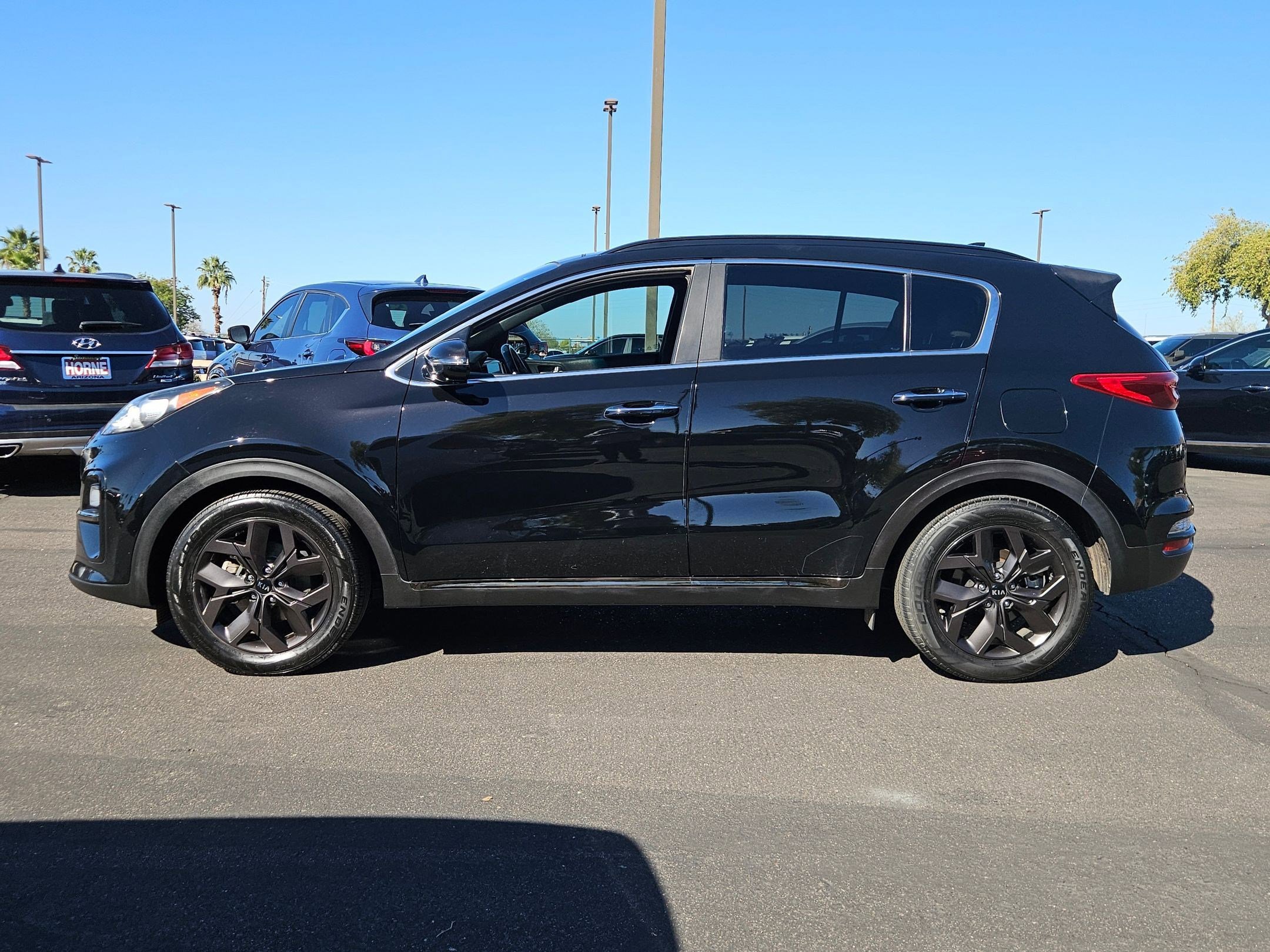 Used 2020 Kia Sportage S w/ S Sunroof Package image 9