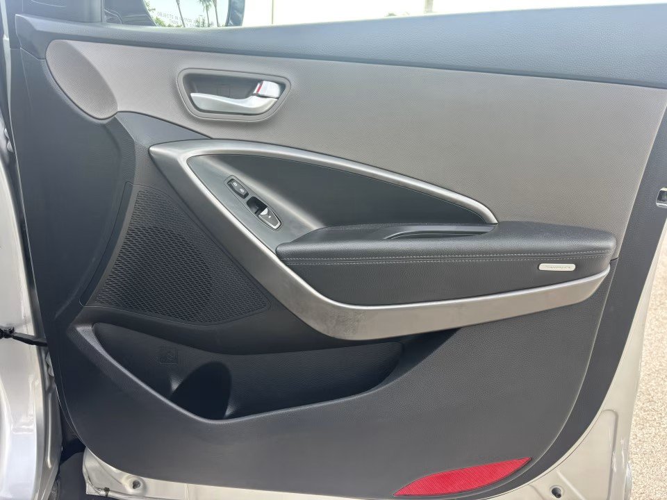 Used 2013 Hyundai Santa Fe Sport 2.0T AWD/4WD image 36