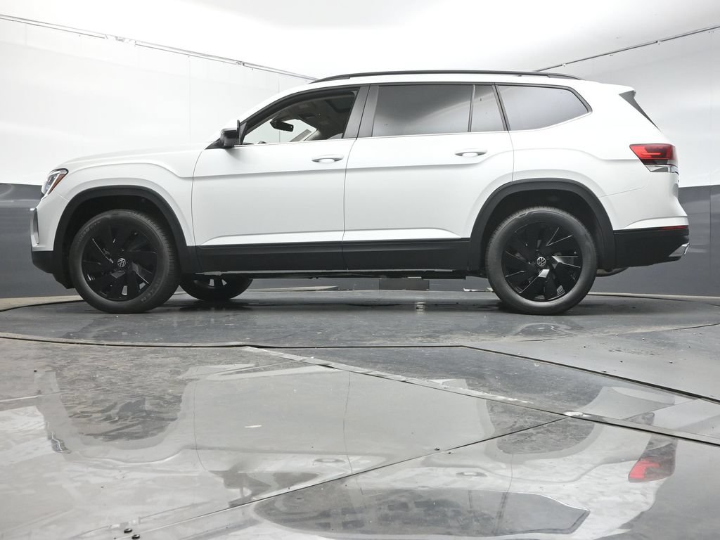 New 2026 Volkswagen Atlas SE FWD image 37