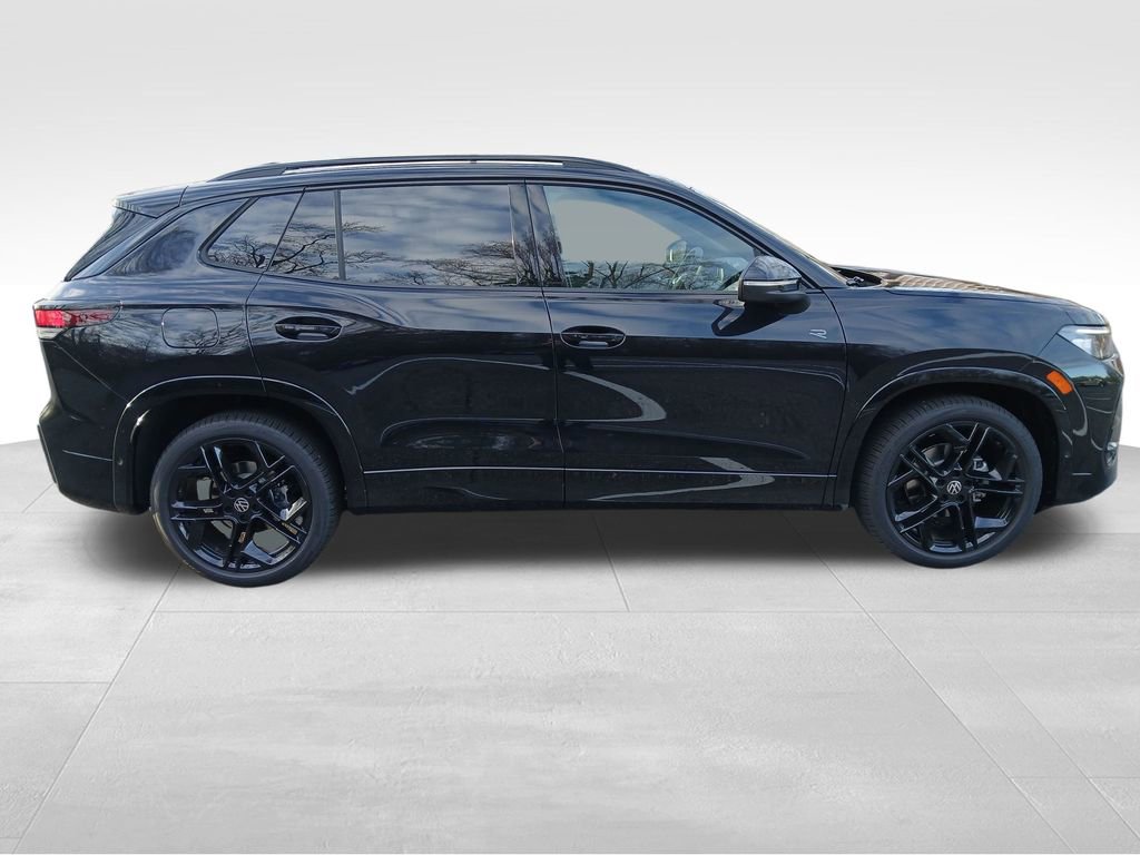 New 2026 Volkswagen Tiguan SE R-Line FWD image 6