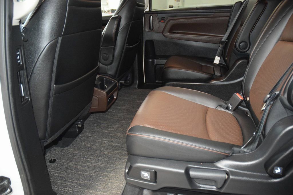 Used 2025 Honda Odyssey Elite image 40