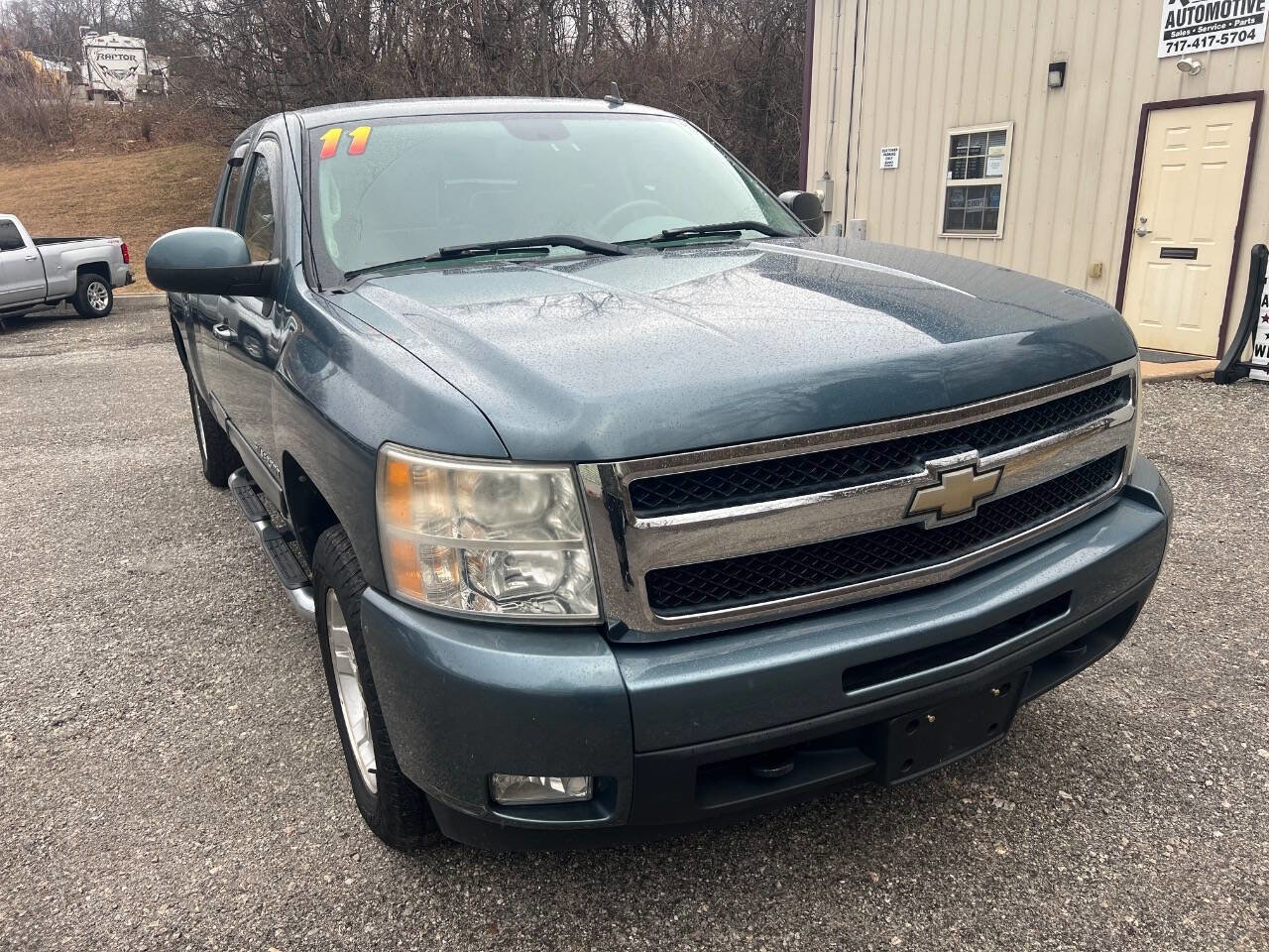 Used 2011 Chevrolet Silverado 1500 LTZ w/ LTZ Plus Package image 4