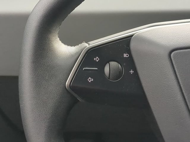 Used 2024 Tesla Cybertruck AWD Crew Cab image 25